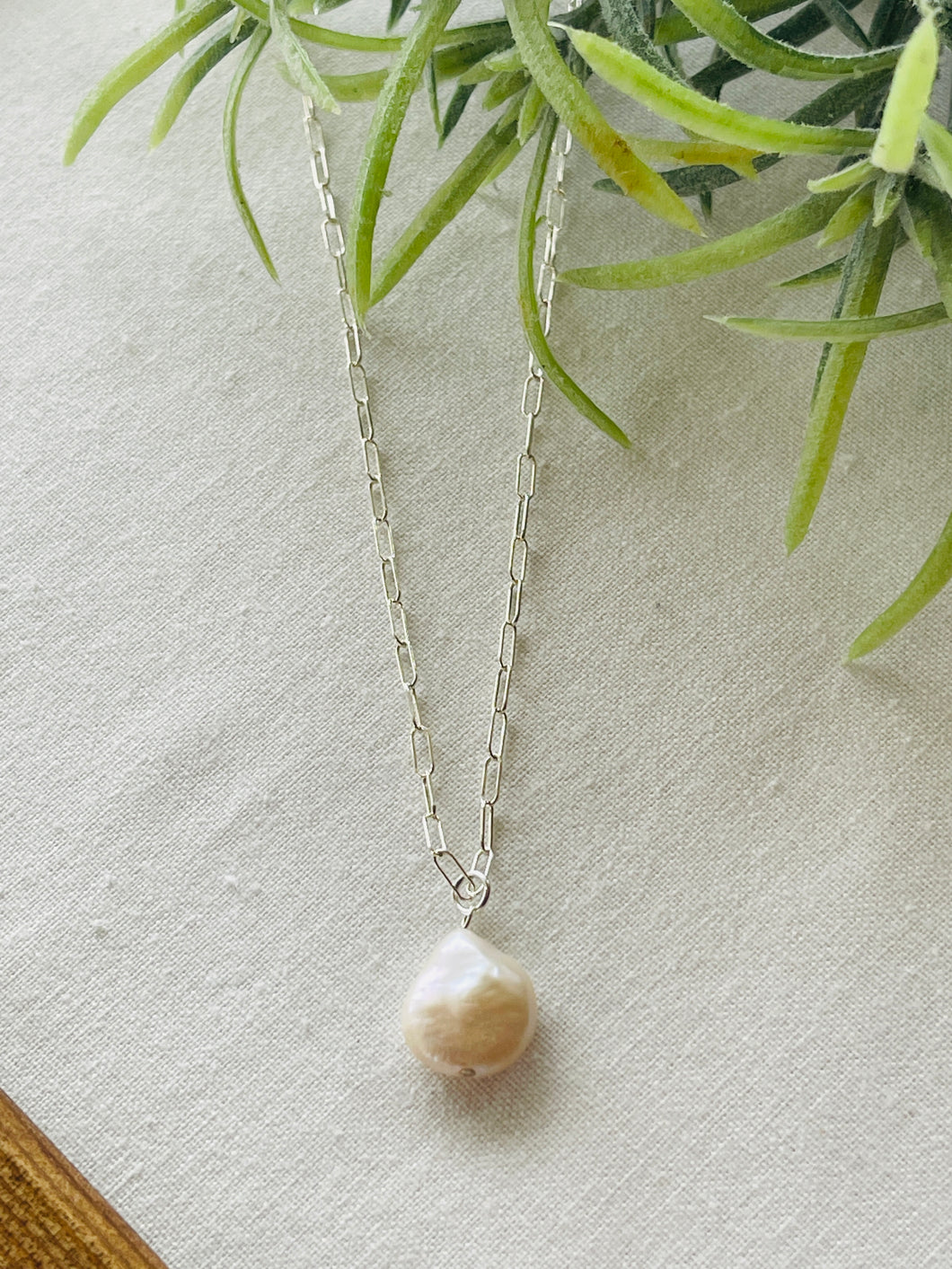 Baroque Fresh Pearl silver necklace