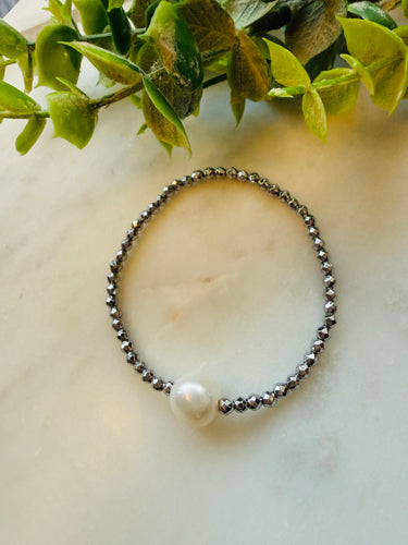 Hema & Fresh Pearl Stretch Bracelet
