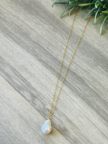 Baroque Pearl long necklace