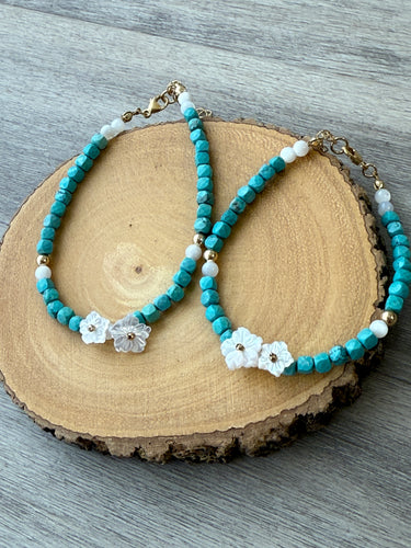 Square Turquoise Hibiscus bracelet