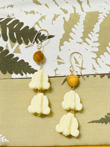 Crown Flower earrings