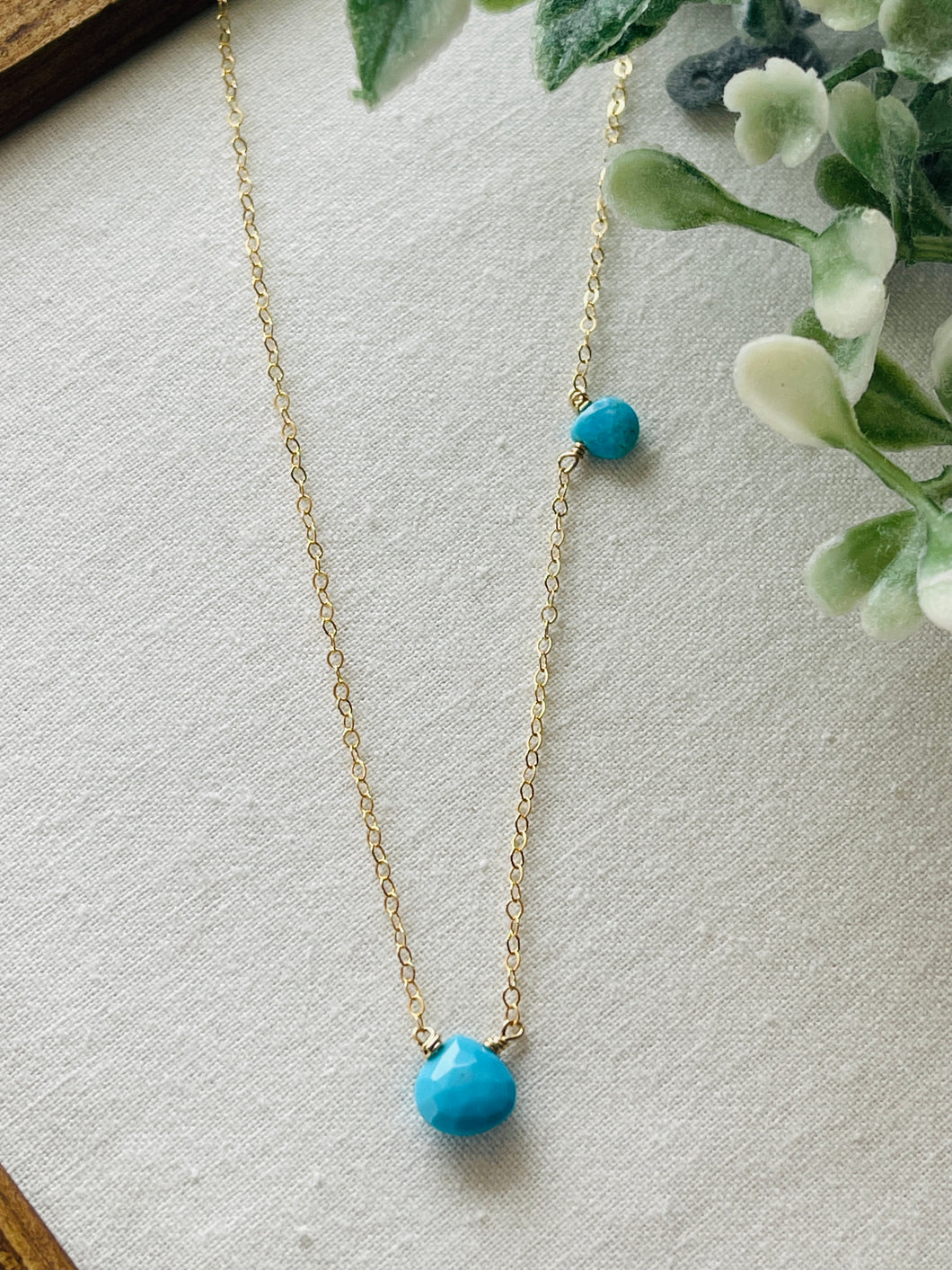 Sleeping-beauty Turquoise Alamea necklace