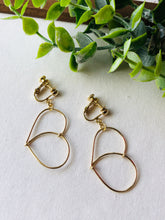 Gold Kalo Leaf Earrings　ピアス・イヤリング